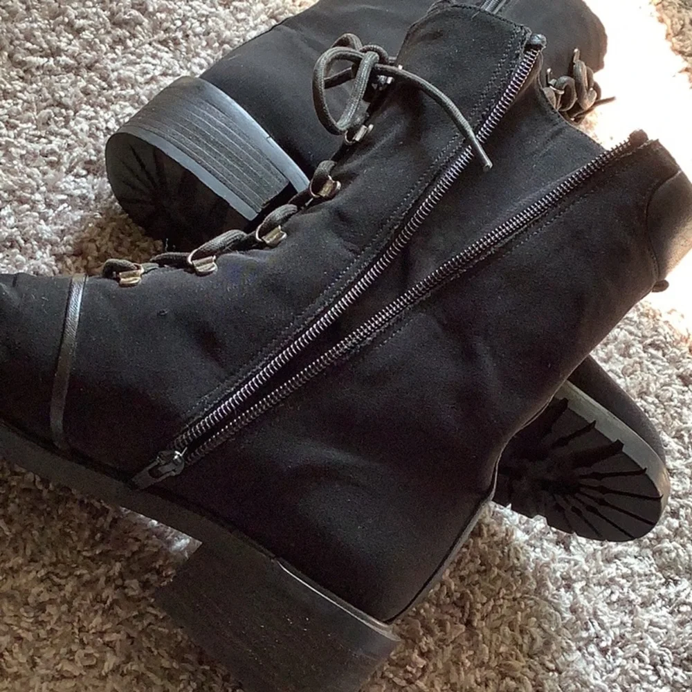 Stuart Weitzman Black Lace-Up Side-Zip Winter Rain Boots